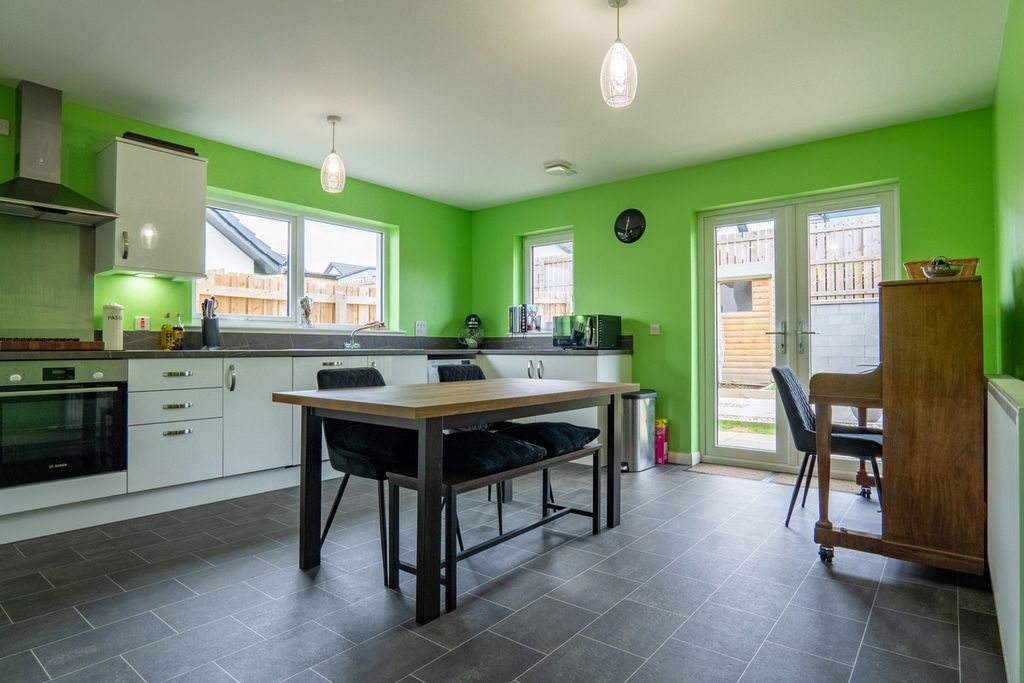 Additional image 4 of 3 bed detached bungalow for saleNewton Park, Inverness IV5