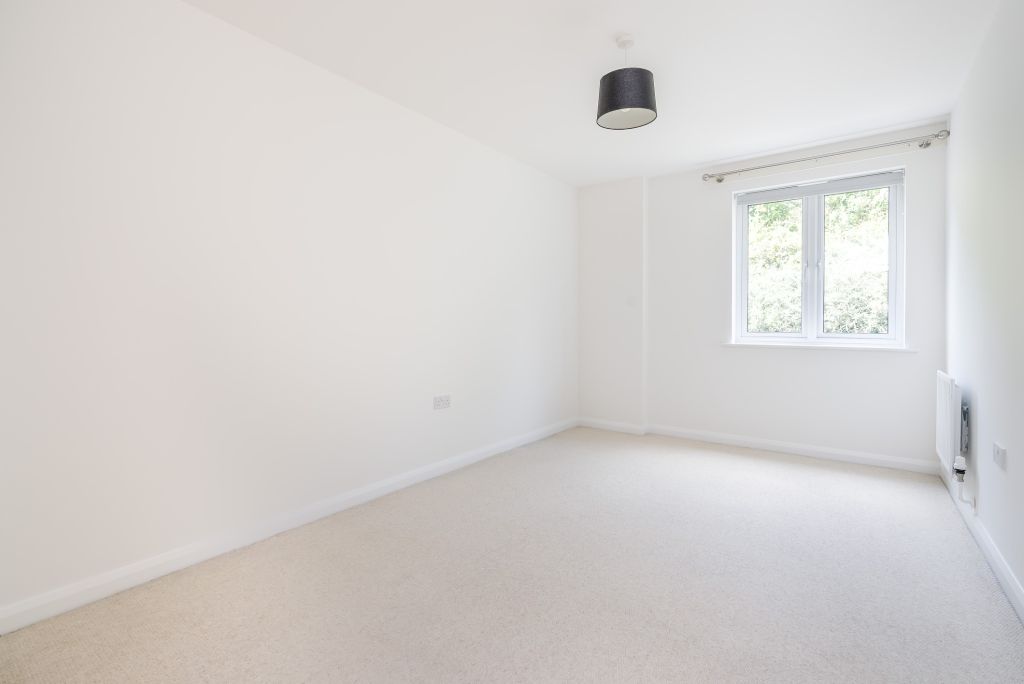 Additional image 8 of 2 bed flat for saleWhielden Street, Amersham HP7