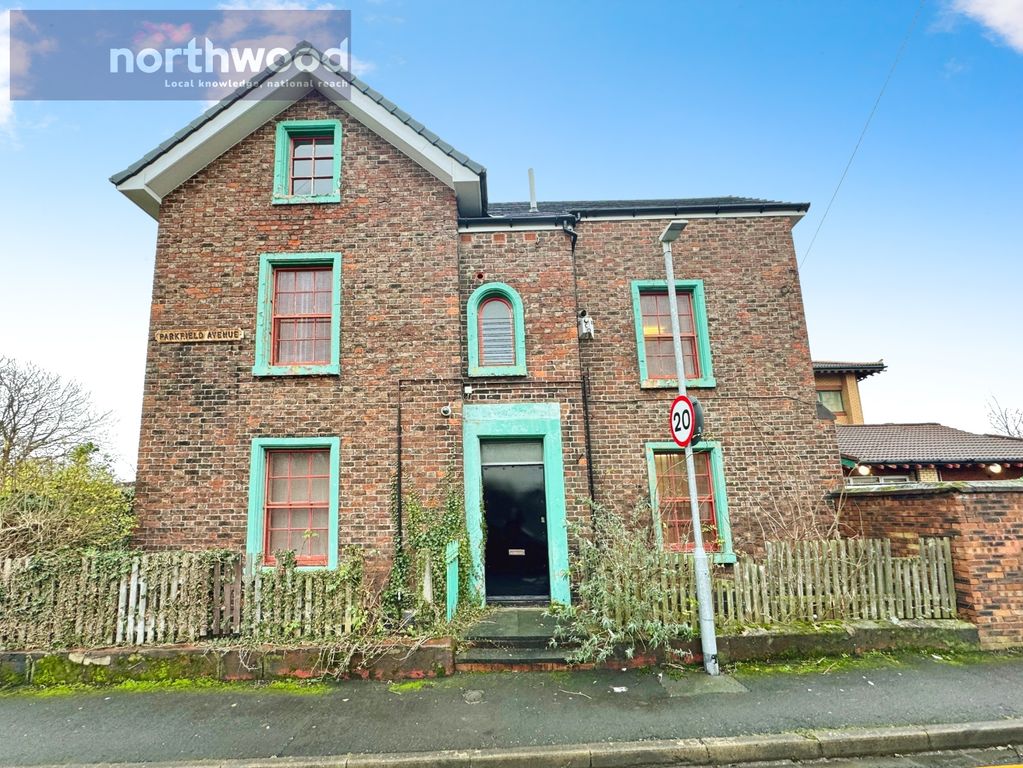 4 bed detached house for saleParkfield Avenue, Birkenhead CH41
