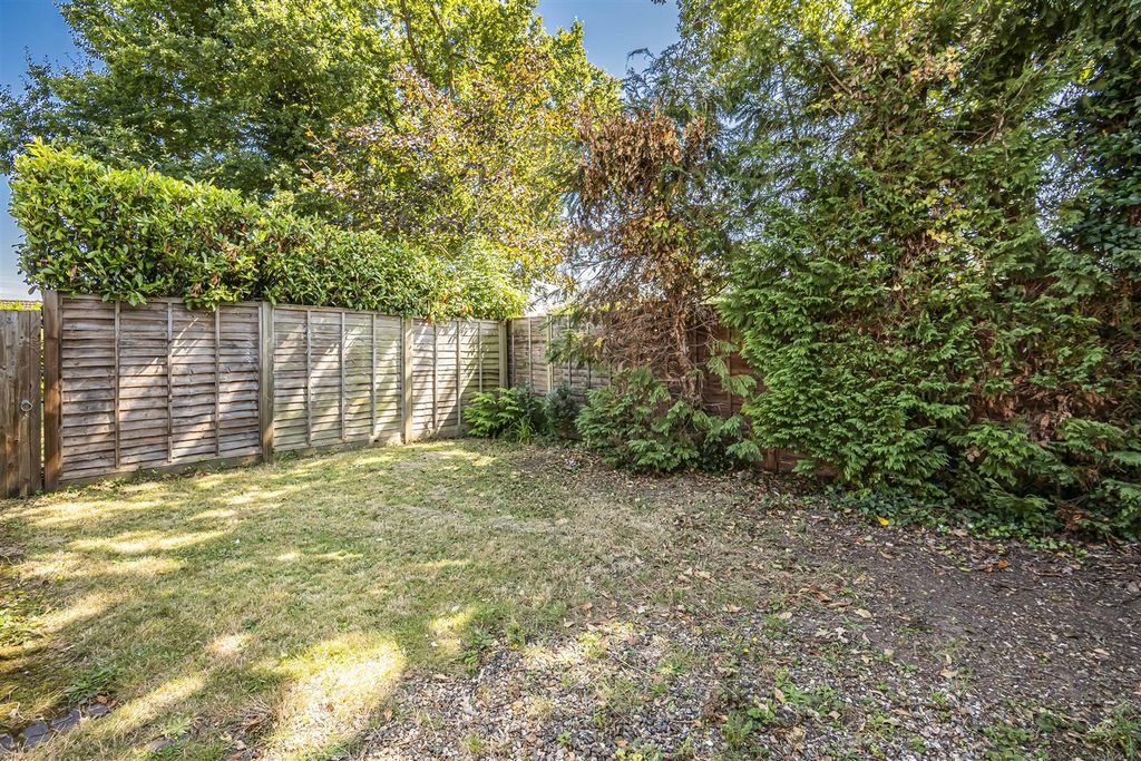 Additional image 20 of 4 bed detached house for saleShinfield Road, Shinfield, Reading RG2