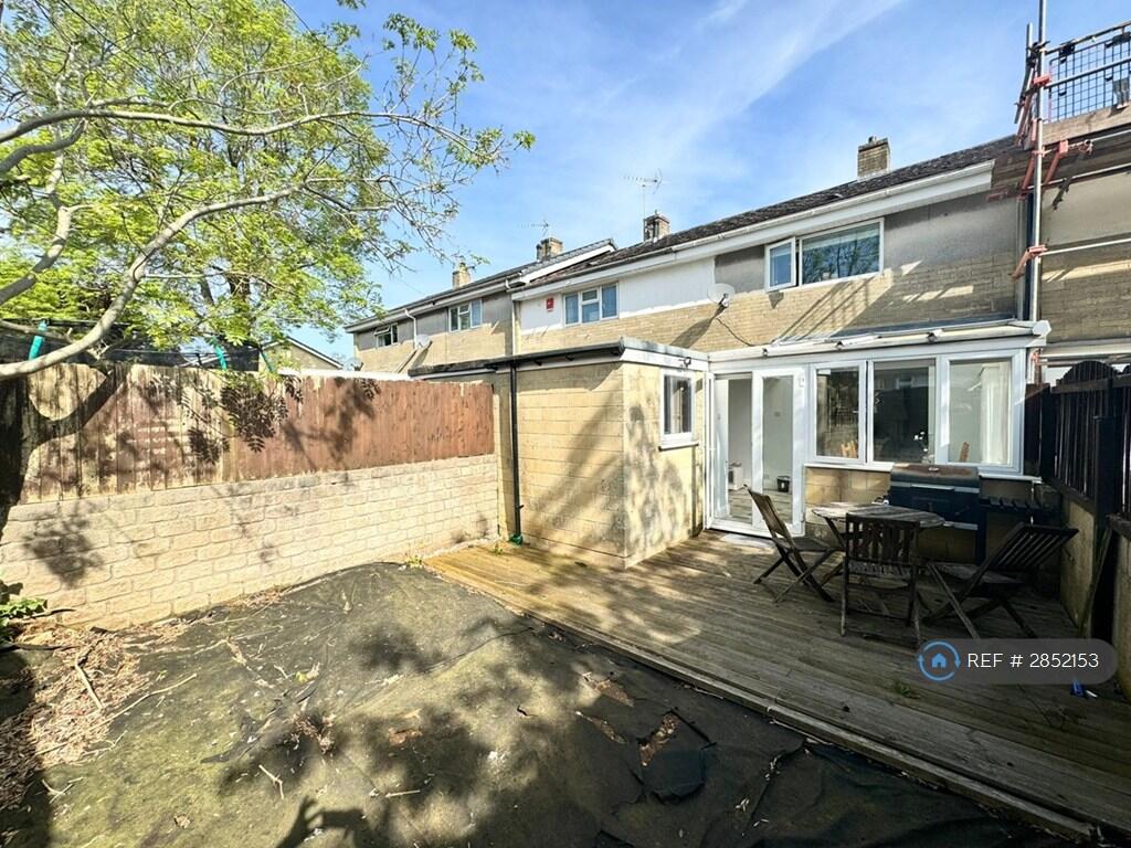 Queens Drive, Bath, BA2