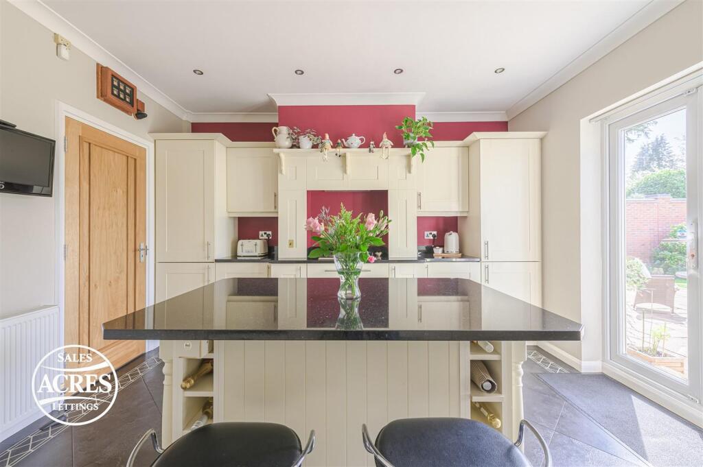 Additional image 12 of Pilkington Avenue, Sutton Coldfield