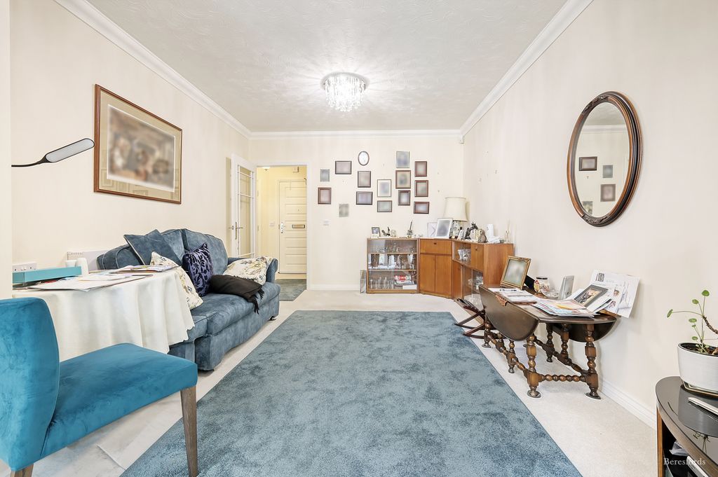 Additional image 12 of 1 bed flat for saleLaindon Road, Billericay CM12