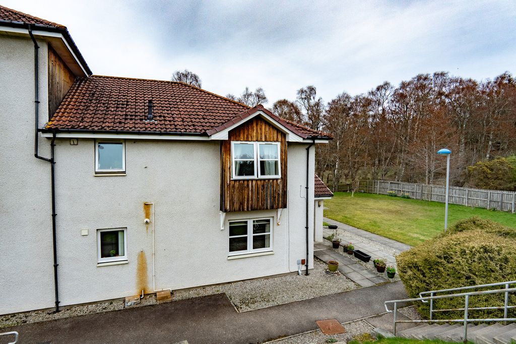 Additional image 26 of 2 bed flat for saleAdmirals Court, Inverness IV2