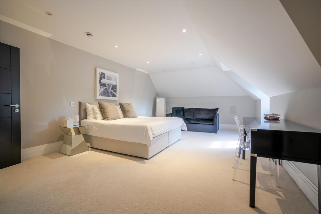 Additional image 22 of 6 bed detached house for saleGorse Hill Road, Wentworth, Virginia Water, Surrey GU25