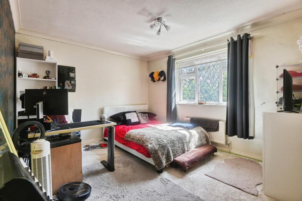 Additional image 18 of Gleneagles, Tamworth
