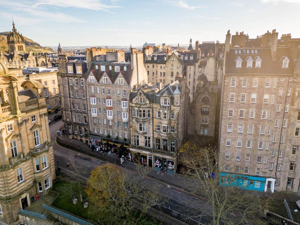 Additional image 24 of 2 bed flat for saleNorth Bank Street, Edinburgh EH1