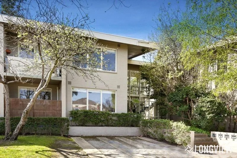 Additional image 5 of 1/157 Highfield Road, Camberwell VIC 3124