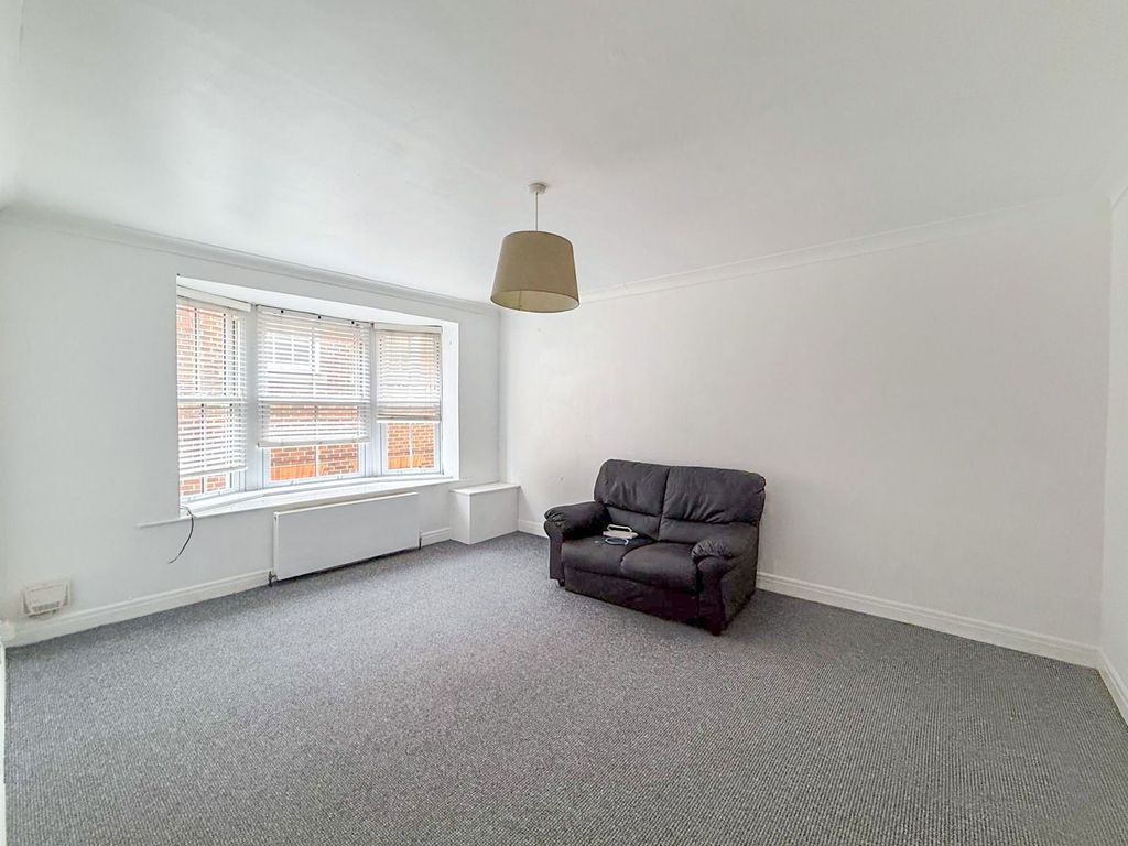 Additional image 4 of 2 bed flat for salePrince St, Hull HU1