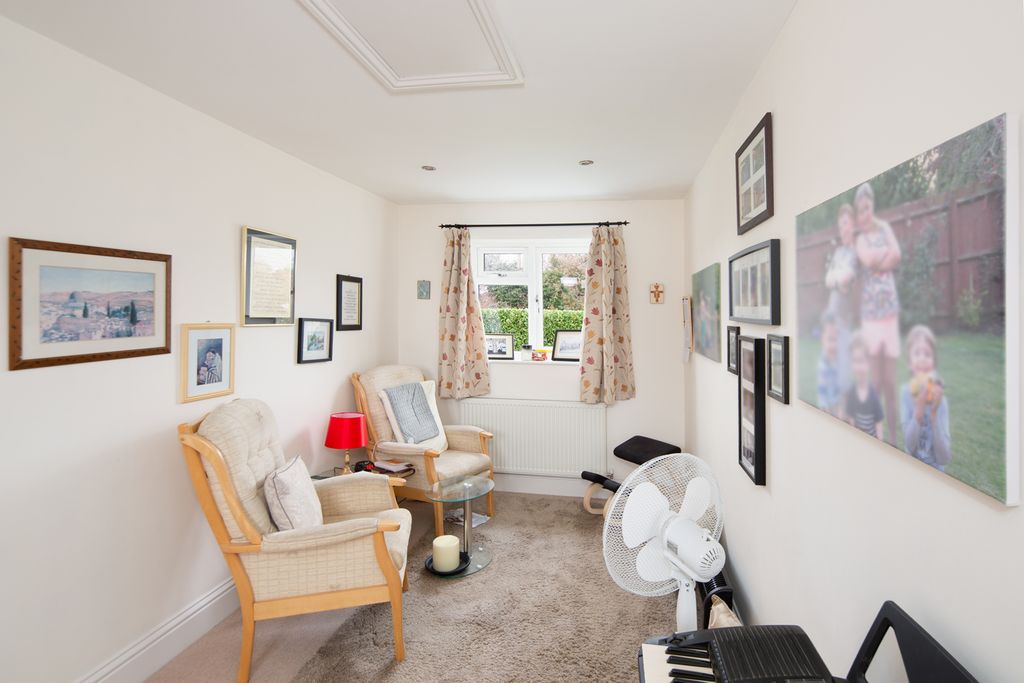Additional image 25 of 4 bed detached house for saleFortescue Drive, Bicester OX26