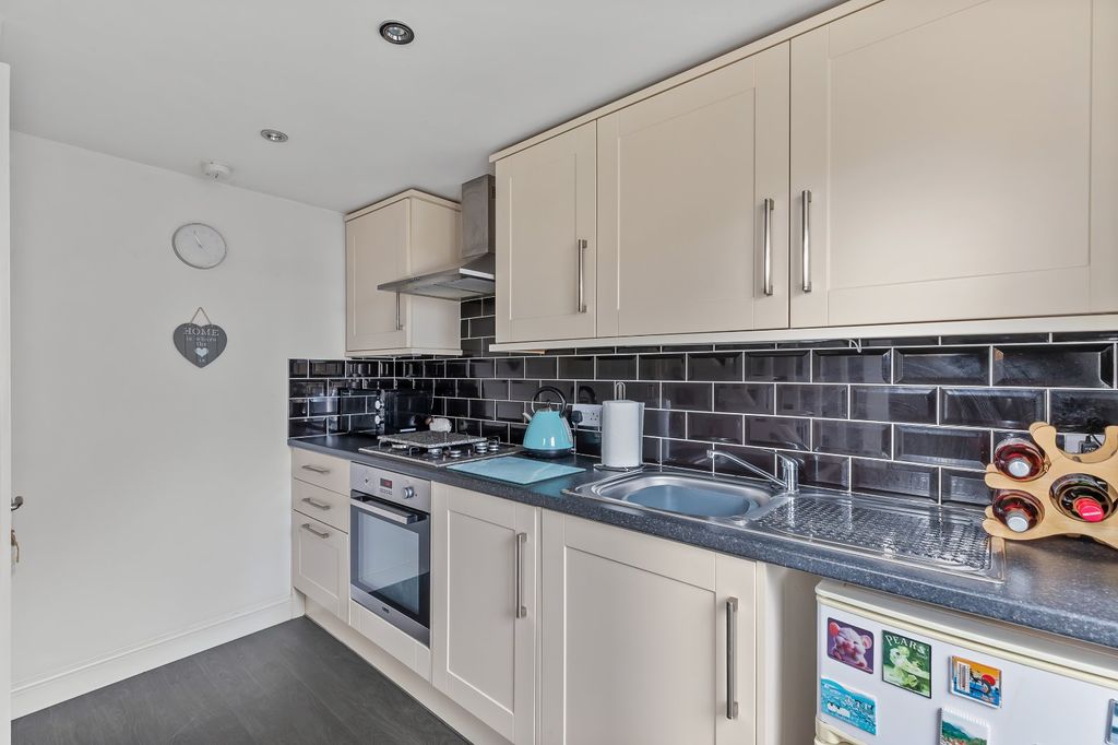 Additional image 43 of 6 bed detached house for saleAgincourt Drive, Bingley, West Yorkshire BD16