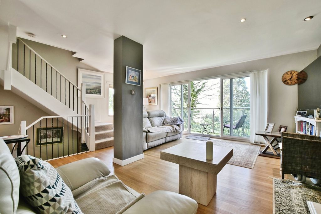Additional image 2 of 3 bed town house for saleBeechfield Road, Alderley Edge, Cheshire SK9