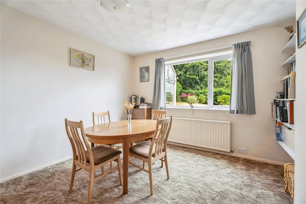 Additional image 5 of 4 bed semi-detached house for saleDellfield Close, Berkhamsted, Hertfordshire HP4