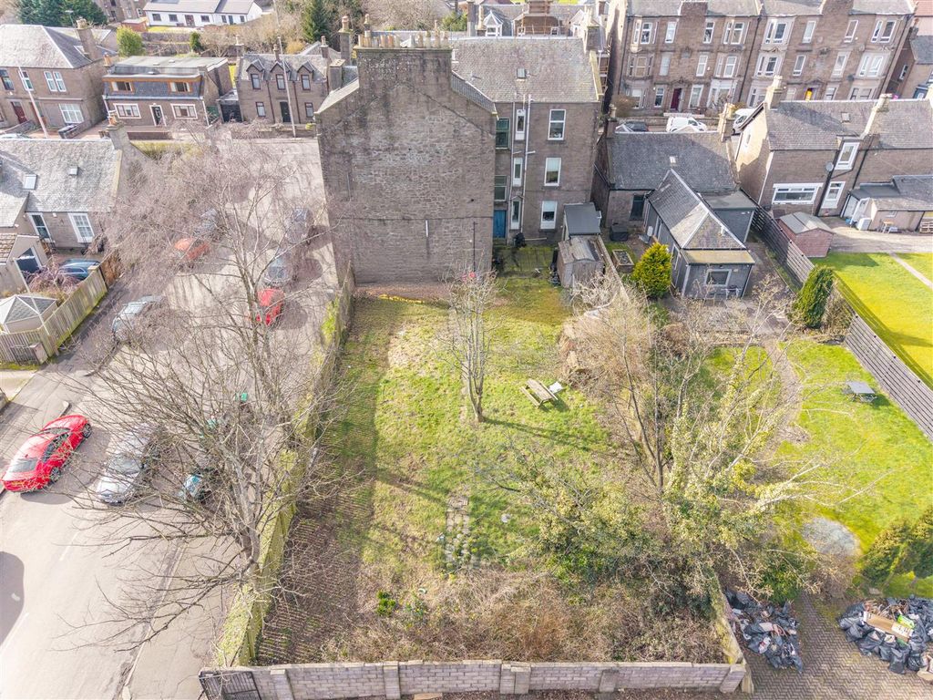 Additional image 13 of 3 bed flat for saleStrathmartine Road, Dundee DD3