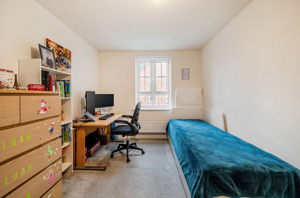 Additional image 6 of 2 bed flat for saleDempsey Road, Wellesley, Aldershot, Hampshire GU11