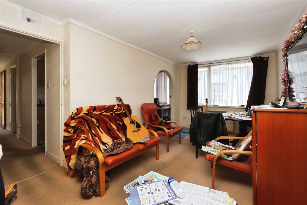 Additional image 3 of 1 bed flat for saleButtgarden Street, Bideford, Devon EX39