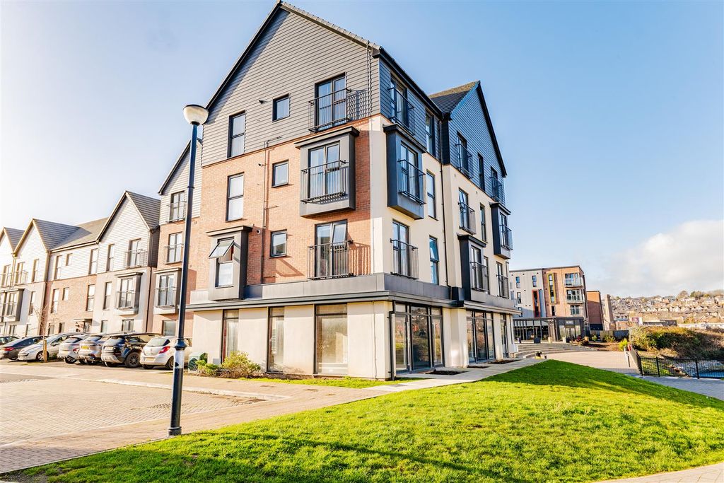 Additional image 20 of 2 bed flat for saleFfordd Penrhyn, Barry CF62