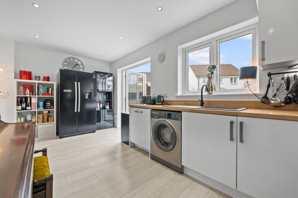 Additional image 9 of 3 bed semi-detached house for saleLapwing Place, Alloa FK10