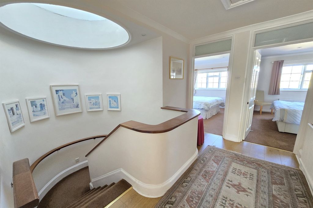 Additional image 7 of 4 bed town house for saleNorwood Park, Booth Road, Altrincham WA14