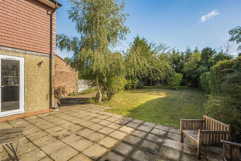 Additional image 7 of 4 bed semi-detached house for saleWest Farm Close, Ashtead KT21