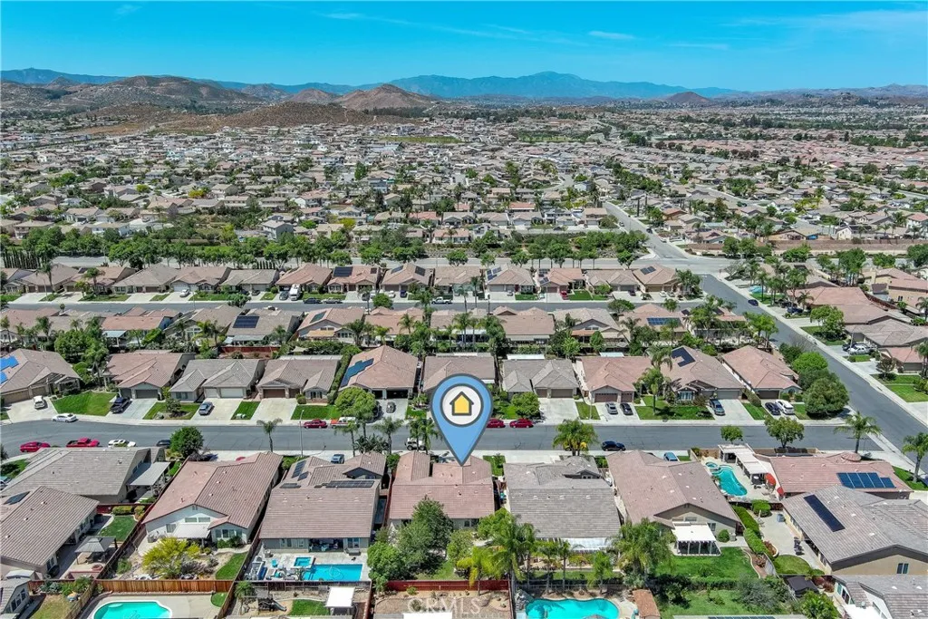 30702 Golden Pond Place, Menifee, CA 92584