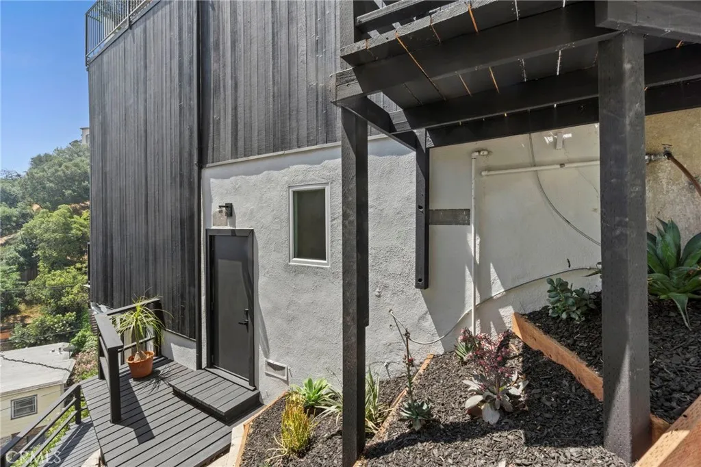 Additional image 10 of 7010 Loyal Trail, Los Angeles, CA 90068