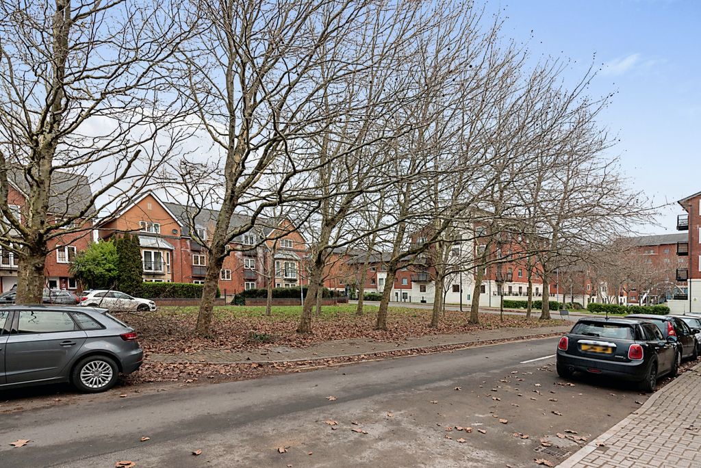 Additional image 12 of 2 bed flat for saleHalliard Court, Barquentine Place, Cardiff CF10