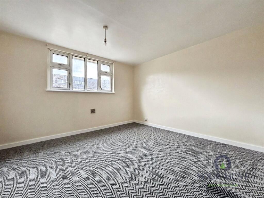 Woodrow Centre, Redditch, Worcestershire, B98 photo 5