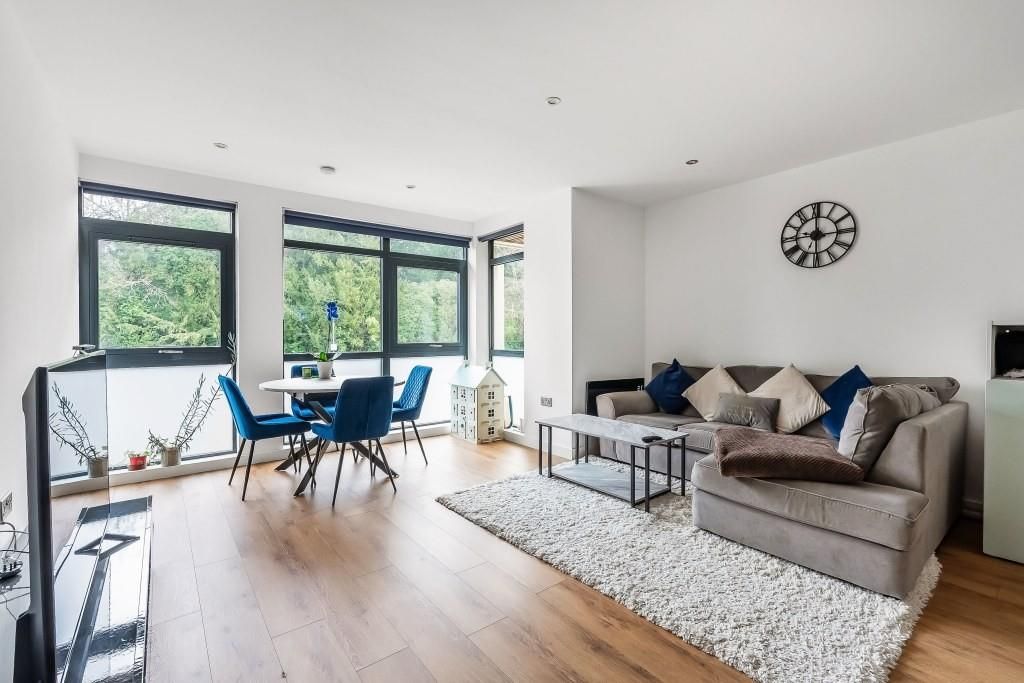 Additional image 3 of 2 bed flat for saleDeepdene Avenue, Dorking RH5
