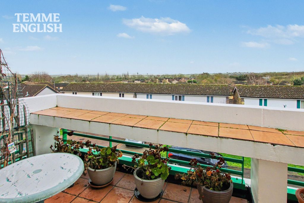 Additional image 21 of 2 bed flat for saleThe Vale, Basildon SS16