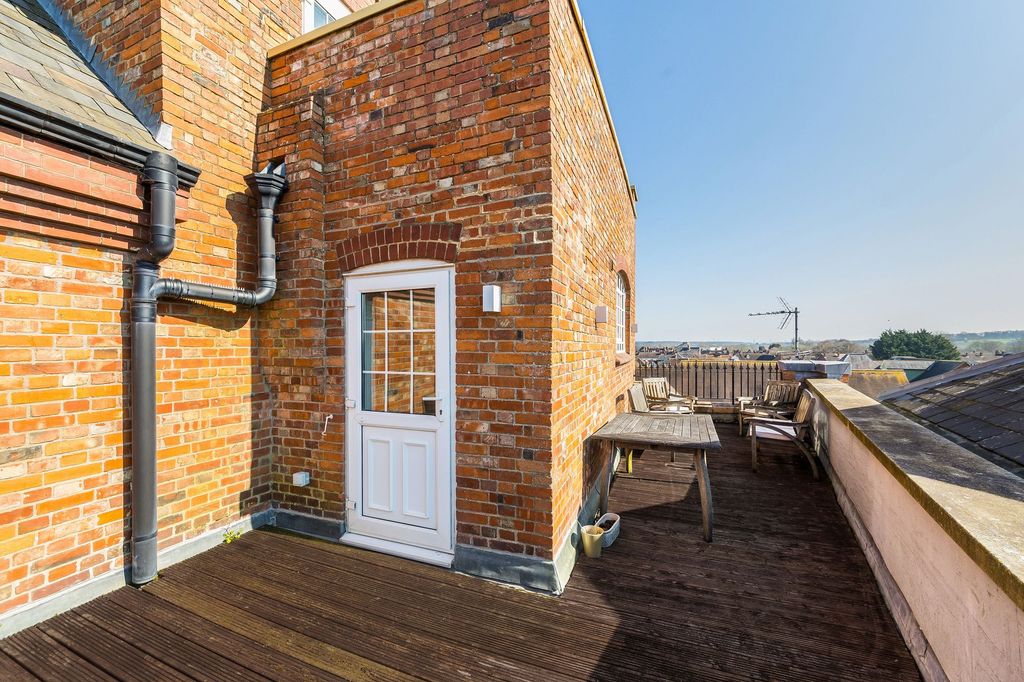 Additional image 27 of 2 bed penthouse for saleCoopers Lane, Abingdon OX14