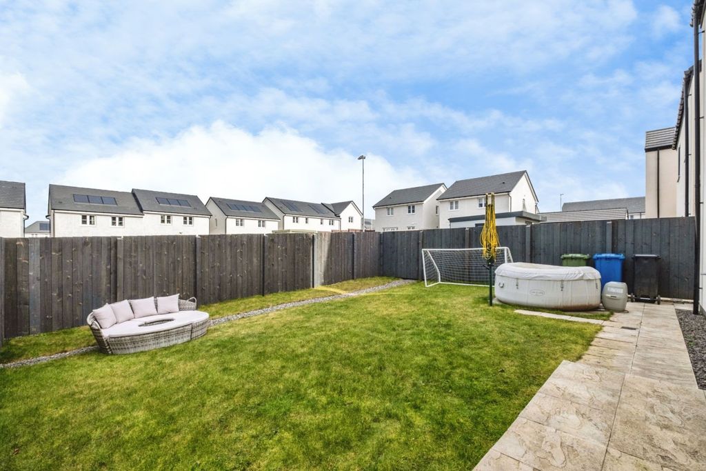 Additional image 2 of 4 bed detached house for saleMaclachlan Place, Inverness IV2