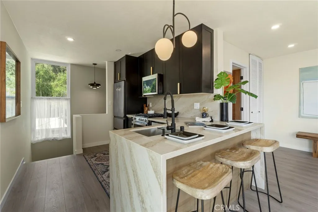Additional image 76 of 7010 Loyal Trail, Los Angeles, CA 90068