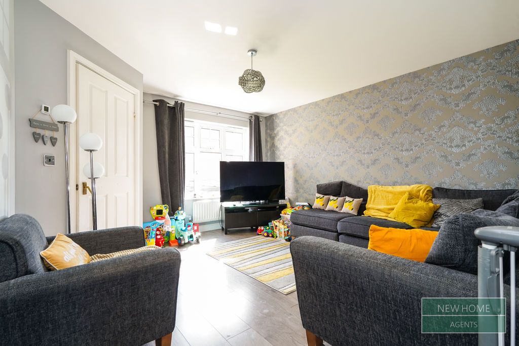 Additional image 2 of 3 bed end terrace house for saleTavistock Park, Leeds LS12