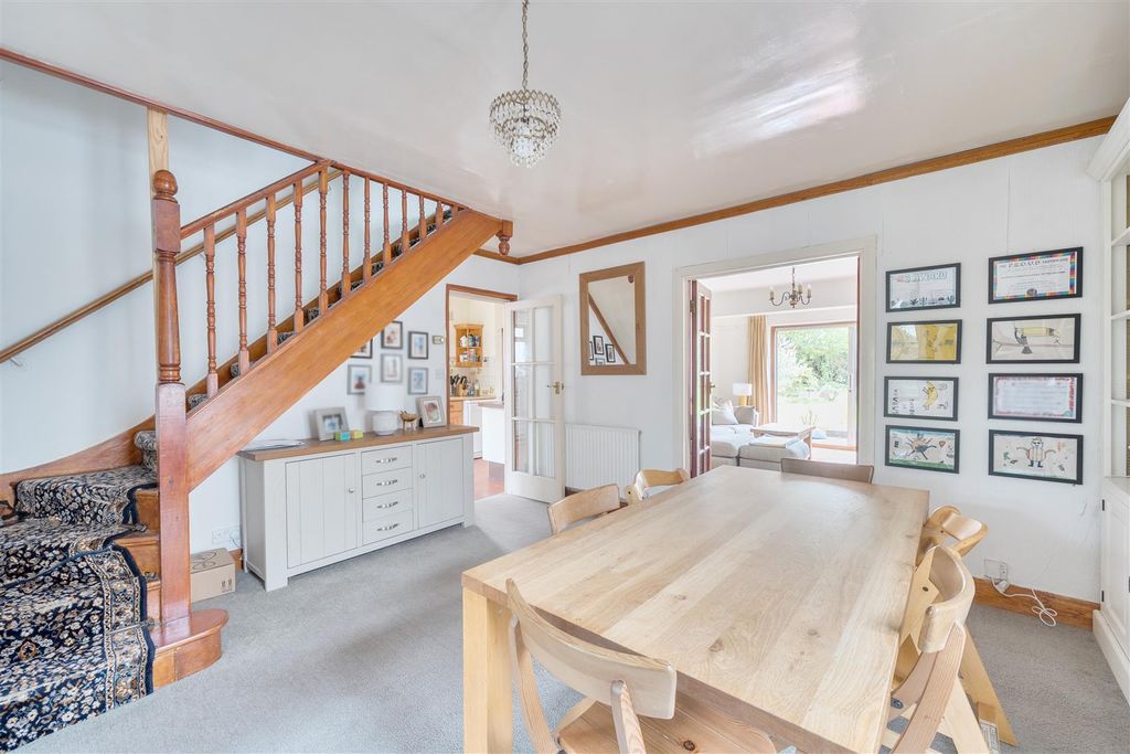 Additional image 3 of 4 bed detached house for saleWest Farm Avenue, Ashtead KT21