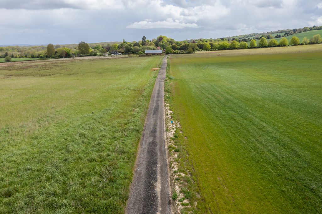 Land for saleWestwood Lane, Guildford GU3