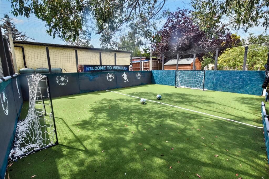 Additional image 23 of 5 bed semi-detached house for saleBowness Road, Bexleyheath DA7