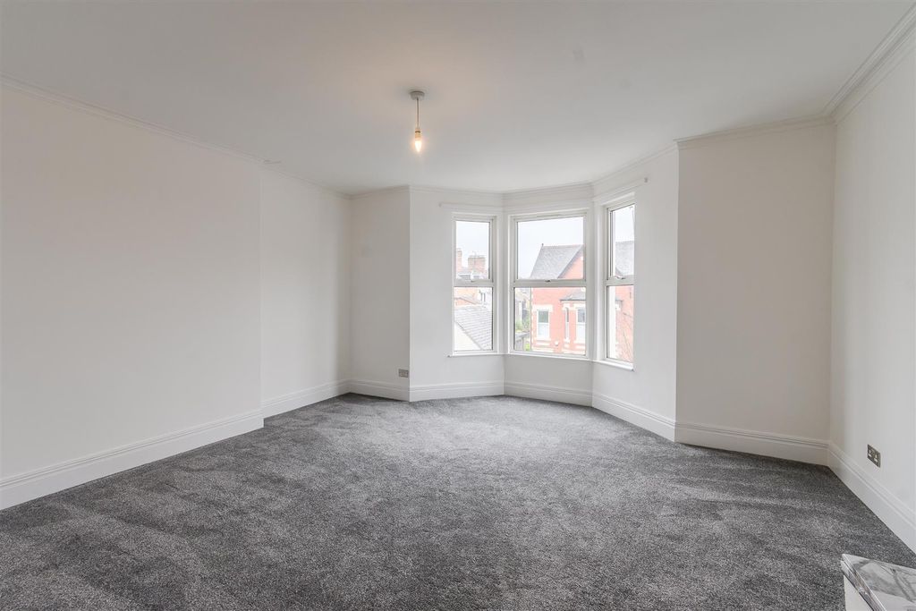 Additional image 12 of 5 bed end terrace house for saleWindsor Road, Barry CF62