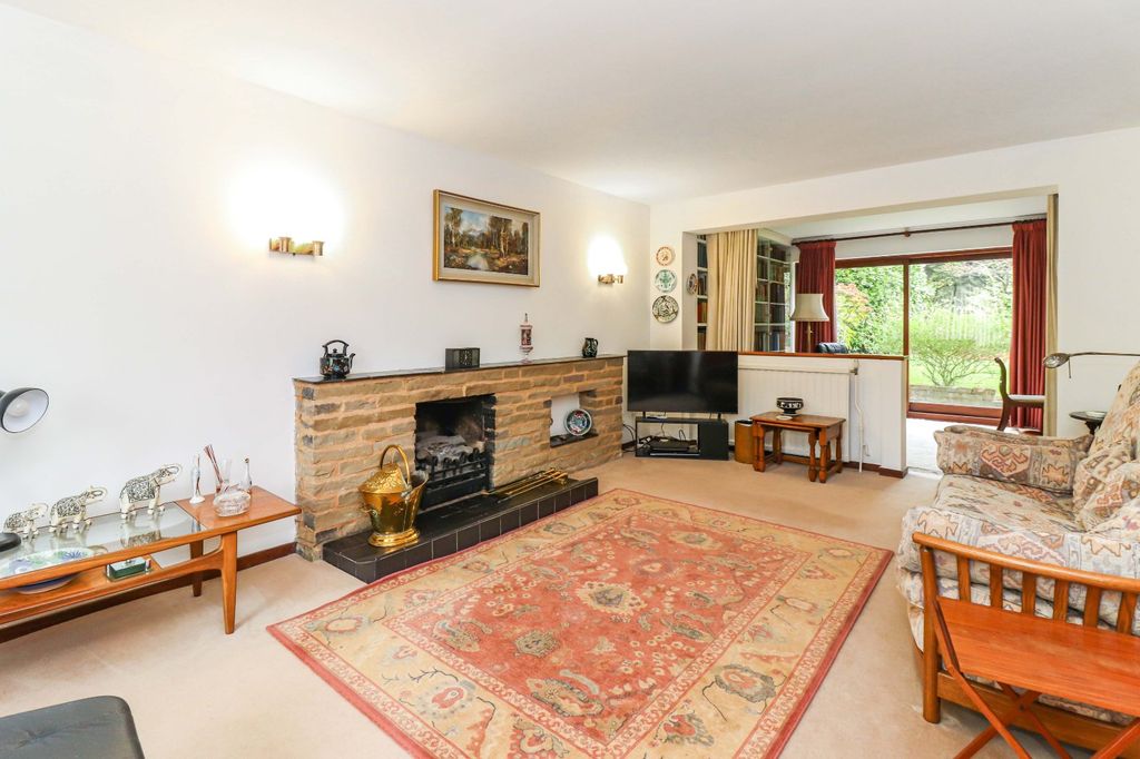 Additional image 11 of 5 bed detached house for saleEghams Wood Road, Beaconsfield, Buckinghamshire HP9