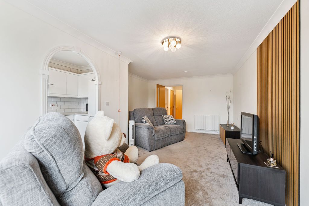 Additional image 3 of 1 bed property for saleFairview Court, Main Street, Milngavie G62