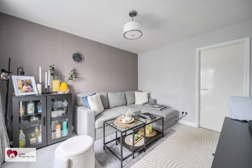 Additional image 5 of Branthill Croft, Hillfield, Solihull, B91 3XB