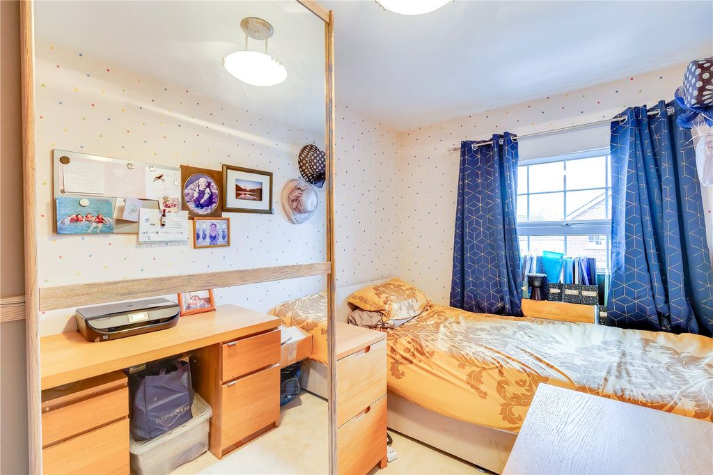 Additional image 24 of 4 bed end terrace house for saleCambrian Grove, Marshfield, Cardiff CF3