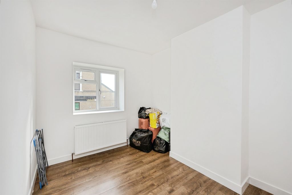 Additional image 16 of 3 bed flat for saleWest Street, Gorseinon, Swansea SA4