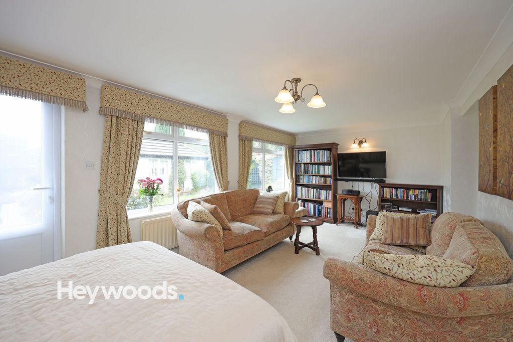 Additional image 17 of 6 bed semi-detached house for saleKingsway West, Westlands, Newcastle Under Lyme ST5