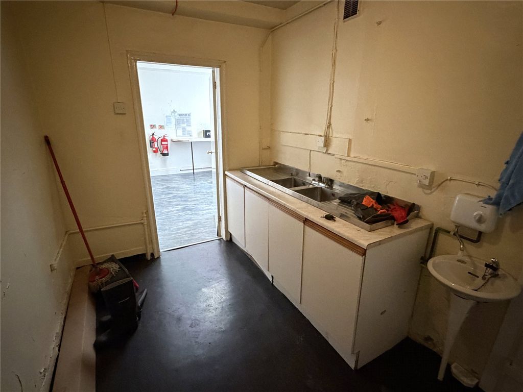 Additional image 16 of 1 bed flat for saleBellgarth Road, Carlisle, Cumbria CA2