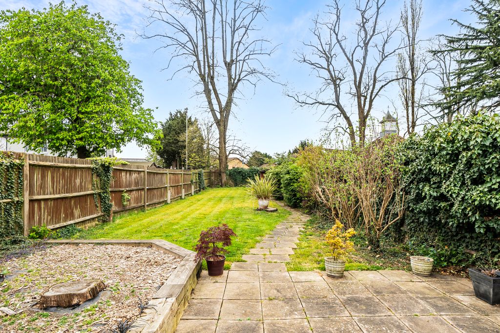 Additional image 14 of 4 bed end terrace house for saleLapwing Way, Abbots Langley, Hertfordshire WD5