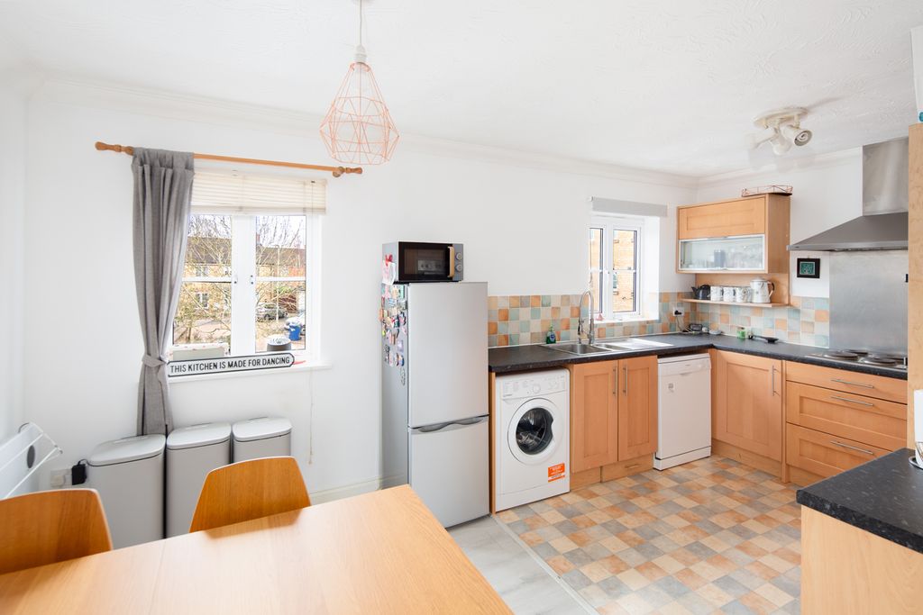 Additional image 6 of 2 bed flat for saleCorncrake Way, Bicester OX26