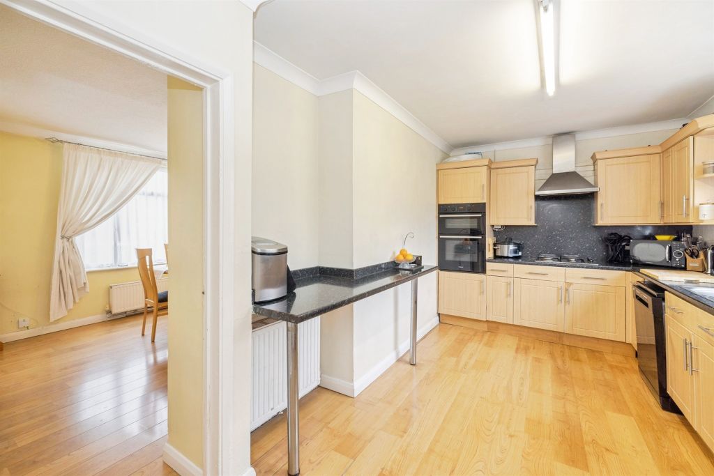Additional image 15 of 5 bed end terrace house for saleNorthwick Road, Watford WD19