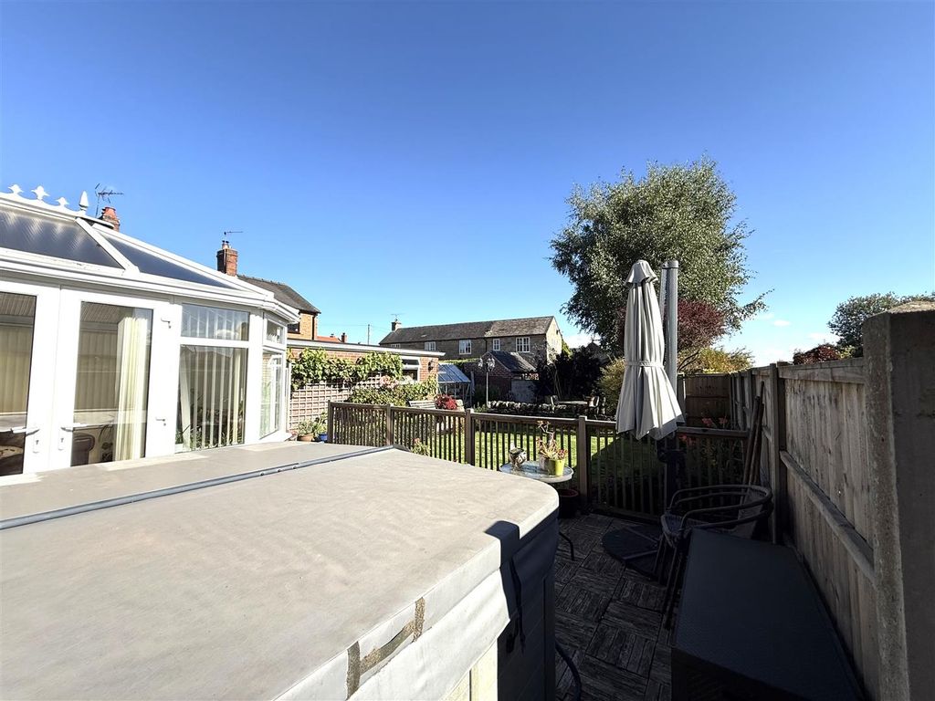 Additional image 20 of 4 bed detached house for saleFar Laund, Belper DE56