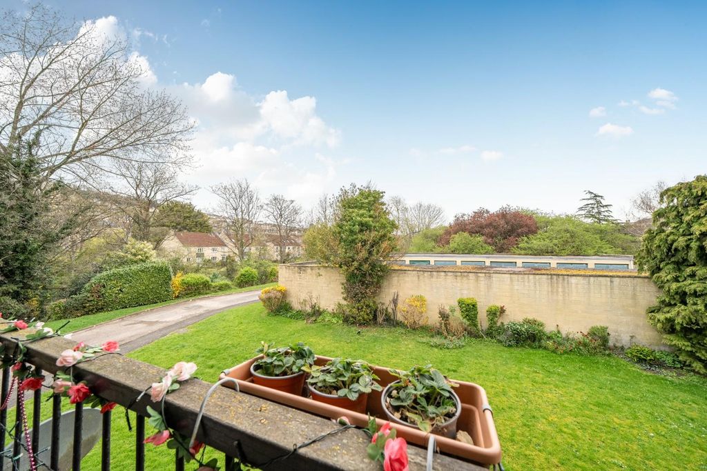 Additional image 11 of 3 bed flat for saleRochfort Court, Bath BA2